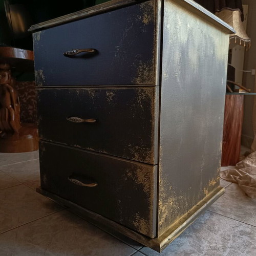 Vintage handmade nightstand like new with three drawers
