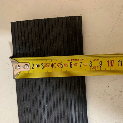 Ramp for lifting elastic rubber 90cm like new