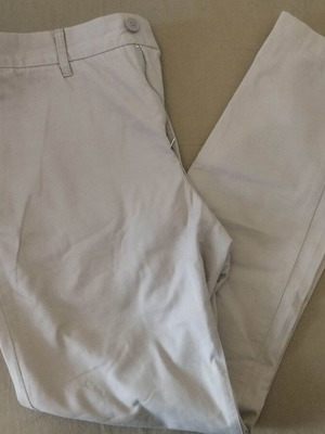 H&M beige slim fit pants like new, size 32