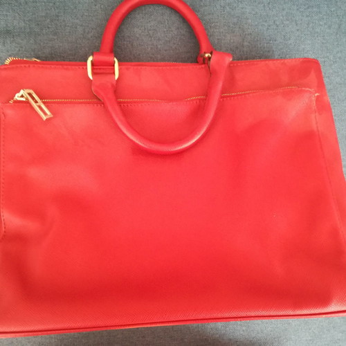 Women's handbag new with multiple compartments