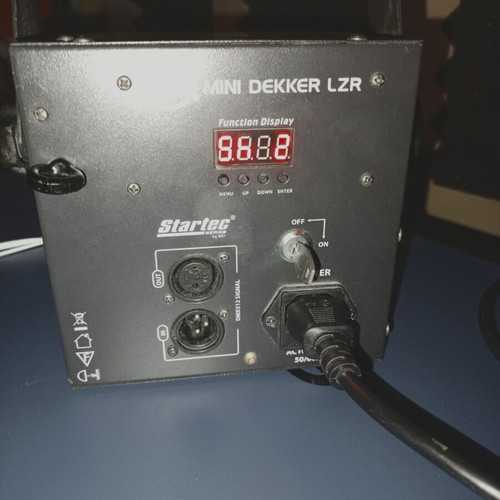 Adj Mini Dekker like new RGBW lighting fixture