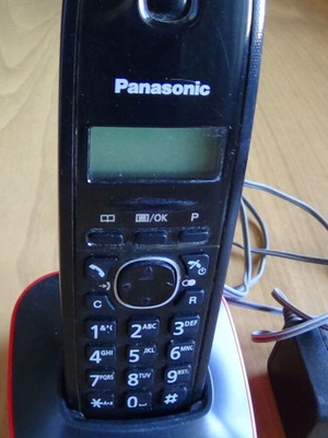 Ασύρματο τηλέφωνο Panasonic KX-TG1611GR μεταχειρισμένο, κόκκινο
