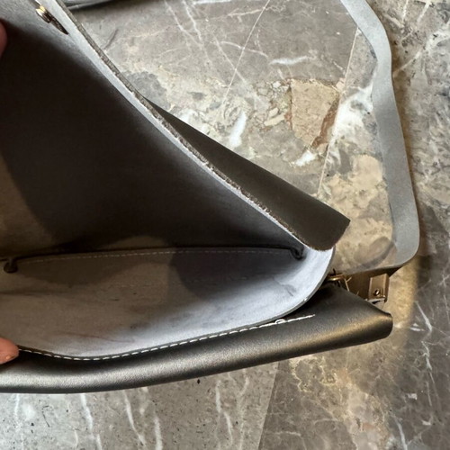 Zara shoulder bag like new, gray silver