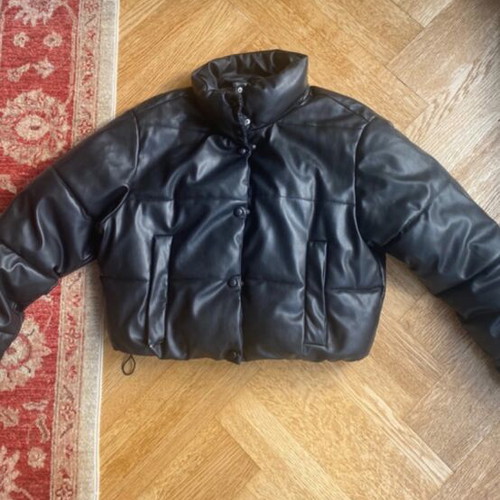 Zara black faux leather cropped puffer jacket