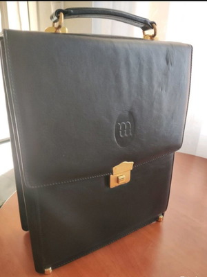 Leather Briefcase Mihail new with Amiiet lock, black and gold