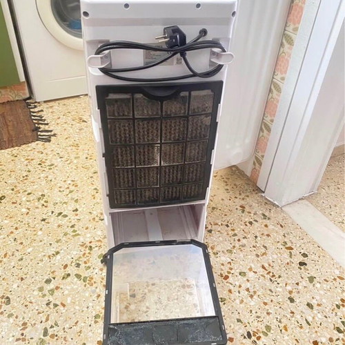 HomeVero Air Cooler like new, 130W, 10L tank, remote control