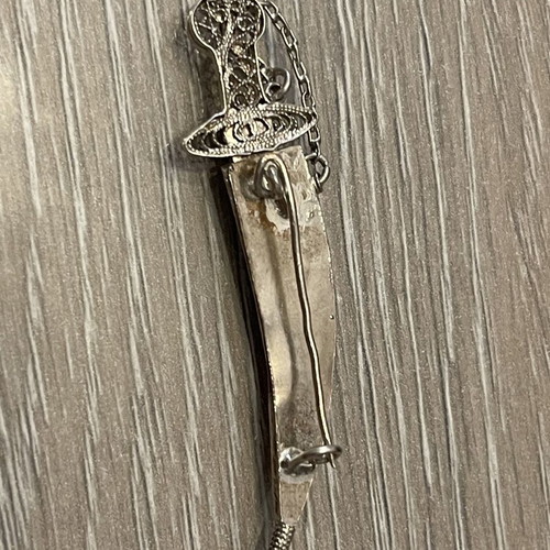 Silver filigree brooch, vintage