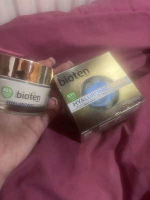 Bioten Hyaluronic Gold Face Cream like new for all skin types