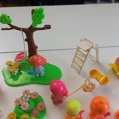 Pin Pon by Lyra used assorted pieces