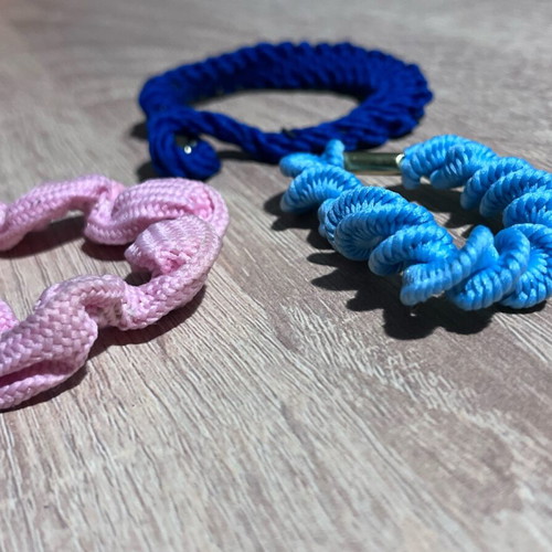 Multicolor hair ties like new, set of 3 different pieces