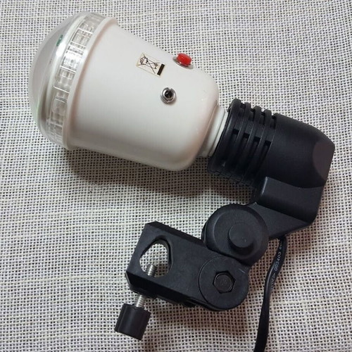 Flashpoint for photography used with stand and wired connection