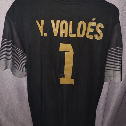 Barcelona Victor Valdes Jersey used, size medium