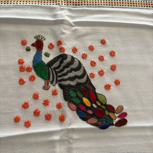 Handmade embroidered runners with details new