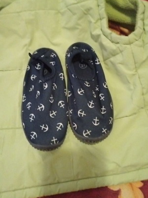 No27 blue beach shoes with anchors, new