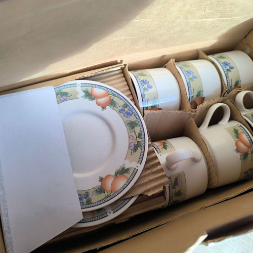 Stoneware tea set 15 pieces new