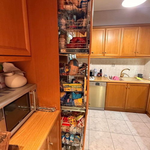 Kitchen cabinets used, classic design, solid wood, U-shape 2.7x3.0x2.3 m