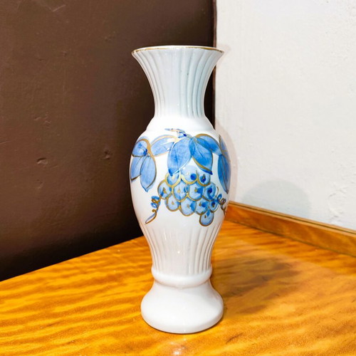 Decorative porcelain vase used 22cm with blue flowers and gold lines