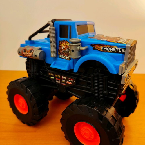 Dickie Toys set of 2 children's trucks with large wheels like new