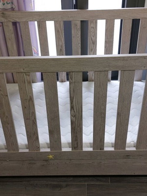 Baby cot with mattress like new