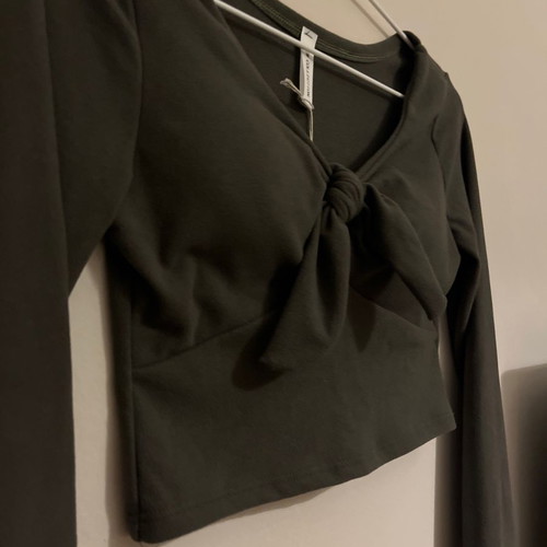 A-Style long sleeve women's blouse black new one size