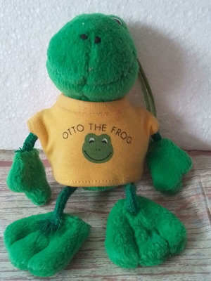 Otto the Frog Nici plush frog like new