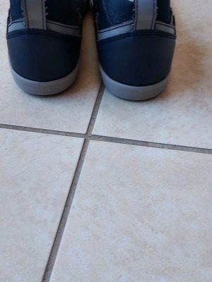 Geox 34