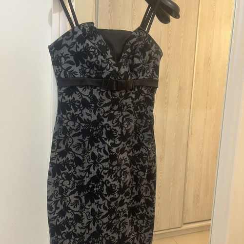 Rinascimento Jacquard dress size M like new, made in Italy