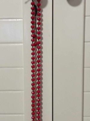Necklace used, long, red