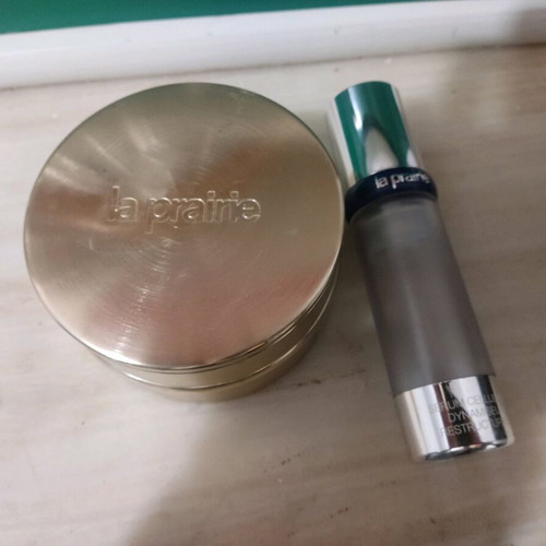 la prairie 2 empty bottles (package 30€)