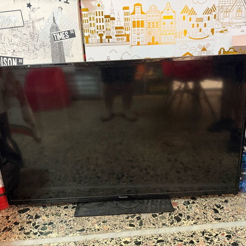Panasonic TV used for parts 55 inches
