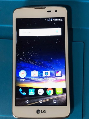 LG K7 X210 Android smartphone μεταχειρισμένο, άσπρο, φόρτιση με micro-USB