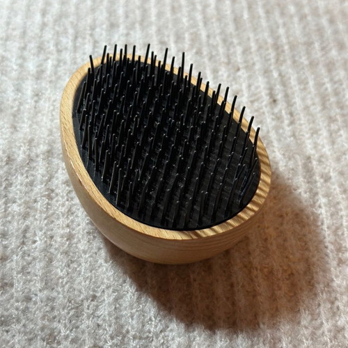 Stradivarius Hair Clip and Bag Brush new with gift ribbon