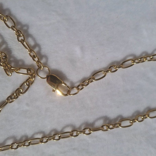 Coquette gold stainless steel necklace like new with shell pendant