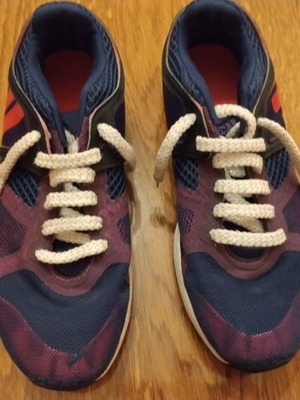 Adidas women's athletic shoes used, blue and pink, size 39.5
