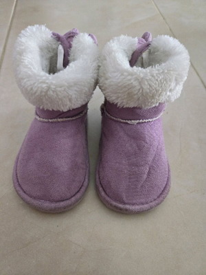 H&M boots used size 18/19