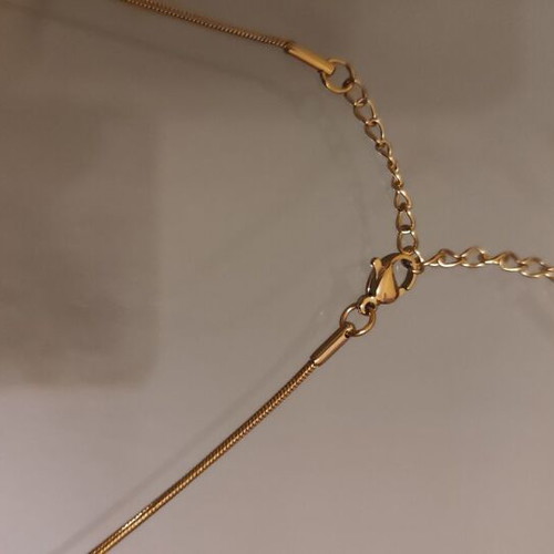 Gold necklace made of stainless steel new with adjustable length