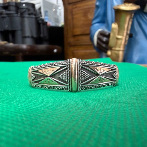 Silver bracelet with 18K gold elements like new
