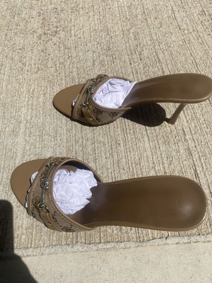 Guess women's summer heels new, beige and brown, size 40