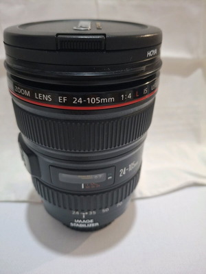 Canon Zoom Lens EF 24-105 mm 1:4 L IS USM like new with Hoya filter