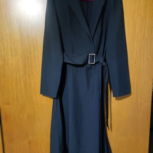 Shein black belted dress size M, like new