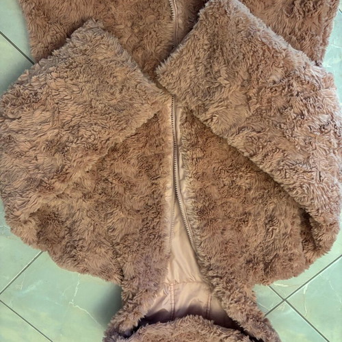 Children's jacket used with fur pink, for ages 7 to 13