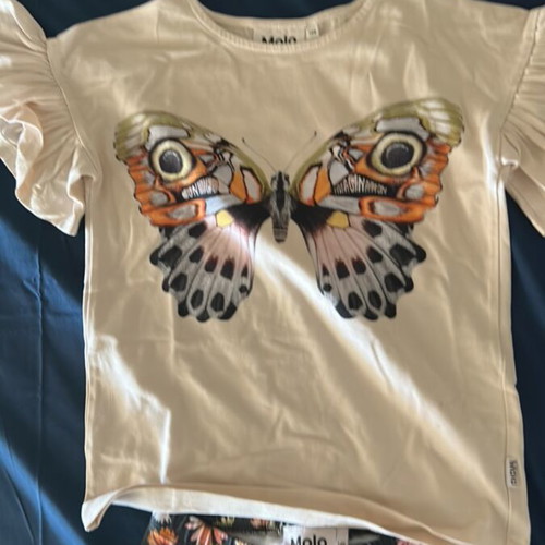 Girl’s winter-spring set size 7-8 years like new