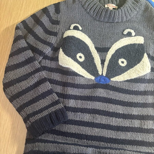 Dpam sweater used for 8-year-old boy, gray