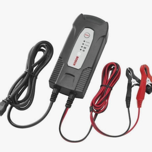 Bosch C1 12V Car Battery Charger like new
