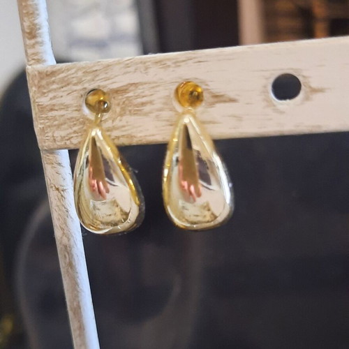 Teardrop earrings used, gold tone stainless steel