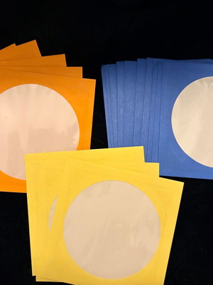 Set of 18 colorful CD/DVD sleeves with transparent window like new