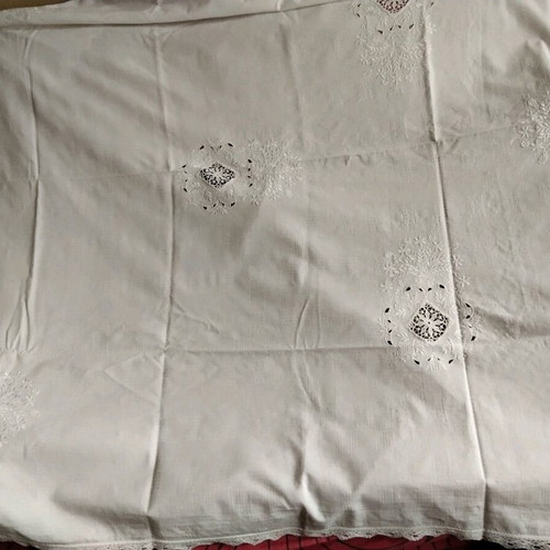 Vintage cotton tablecloth 1.40 x 2.00 white, new