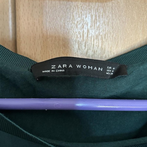 Zara woman κοντομάνικη μπλούζα μεταχειρισμένη, μέγεθος Medium, κυπαρισσί