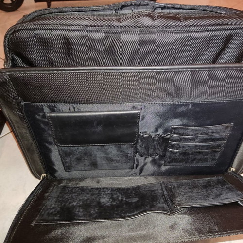 Diplomat professional bag new