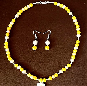 Yellow and white beaded necklace and earings set